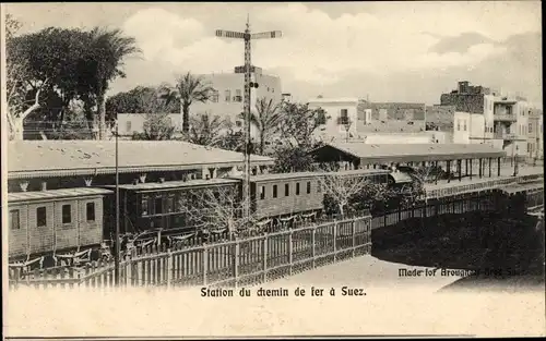 Ak Suez Ägypten, Station du chemin de fer, Bahnhof, Personenzug, Eisenbahnsignale 