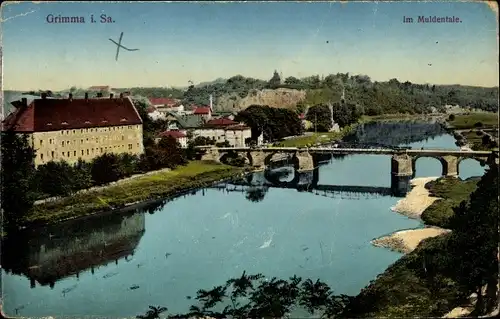 Ak Grimma in Sachsen, Im Muldentale, Partie mit Brücke