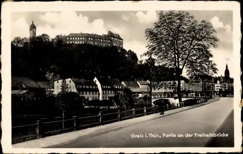 Ak Greiz in Thüringen, Partie an der Freiheitsbrücke