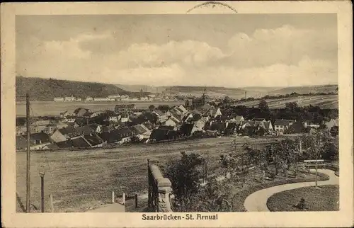 Ak Sankt Arnual Saarbrücken im Saarland, Blick auf den Ort mit Umgebung
