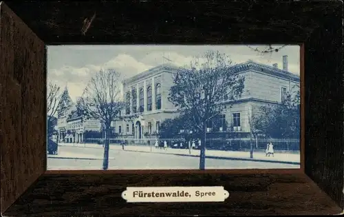 Passepartout Ak Fürstenwalde an der Spree, Eisenbahnstraße mit Gymnasium