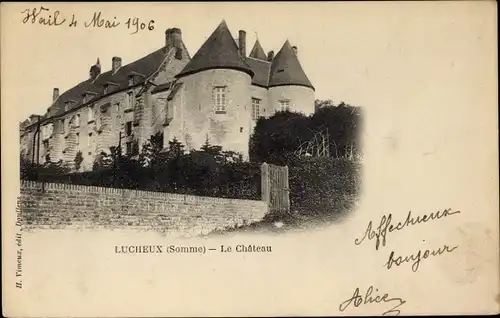 Ak Lucheux Somme, Le Chateau, Blick auf das Schloss, Mauer, Fassade
