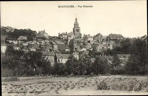 Ak Montdidier Somme, Vue Générale, Totalansicht der Ortschaft, Kirchturm