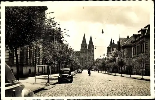 Ak Landau in der Pfalz, Straßenansicht, Stadtpfarrkirche St. Maria