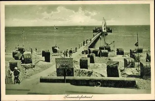 Ak Timmendorfer Strand in Ostholstein, Blick auf den Strand, Seebrücke und Meer