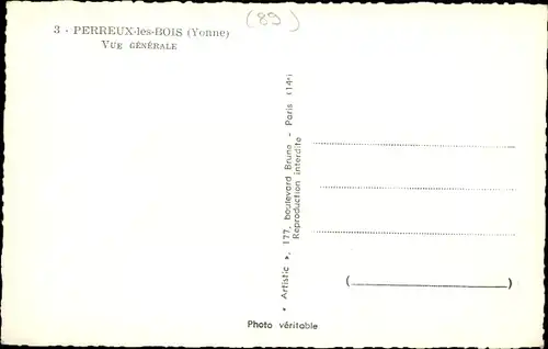 Ak Perreux les Bois Yonne, Vue générale, Fernblick zum Ort, Kirchturm
