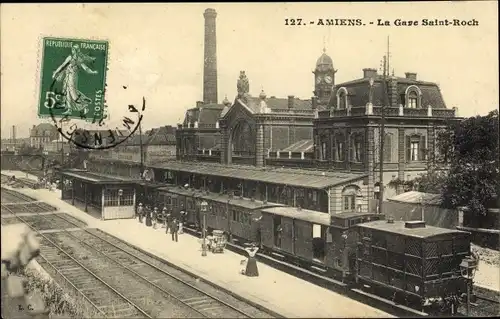 Ak Amiens Somme, La Gare Saint Roch, Bahnhof, Bahn, Gleisseite