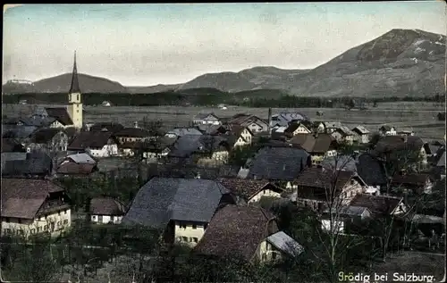 Ak Grödig in Salzburg, Vogelschau auf den Ort, Kirchturm