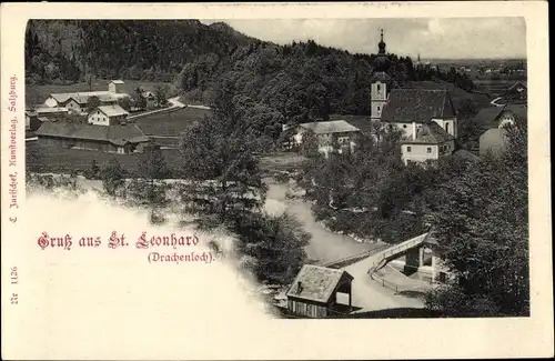 Ak Drachenloch Sankt Leonhard in Salzburg, Totalansicht vom Ort, Kirche