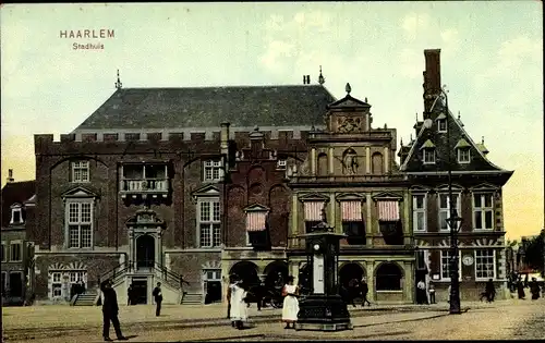 Ak Haarlem Nordholland Niederlande, Stadhuis, Partie am Rathaus