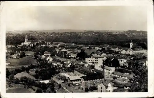 Ak Moravský Krumlov Mährisch Kromau Südmähren, Panoramaansicht von Stadt und Umgebung