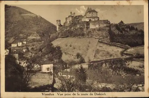 Ak Vianden Luxemburg, Vue prise de la Route de Diekirch