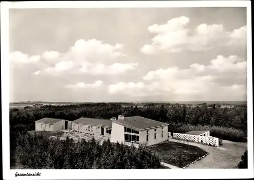 Ak Surwold im Hümmling, Waldhotel, Inh. Lambert Rehbock, Gesamtansicht