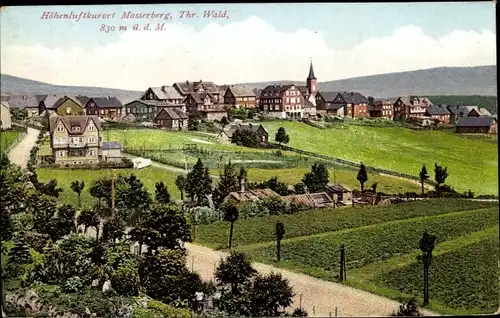 Ak Masserberg im Thüringer Schiefergebirge, Panoramaansicht von Ortschaft und Umgebung