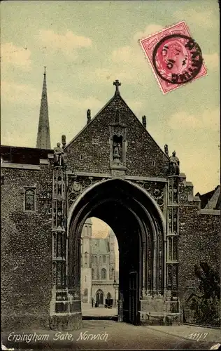 Ak Norwich East of England, Street view with Erpingham Gate, Cathedral