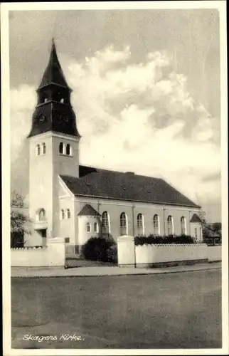 Ak Skagen Dänemark, Kirke, Kirche, Straßenansicht