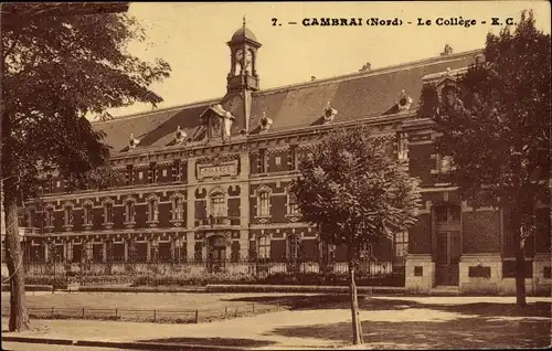 Ak Cambrai Nord, Le Collège, Vorderansicht