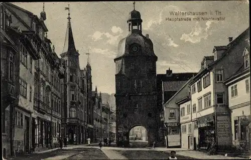 Ak Waltershausen im Thüringer Becken, Hauptstraße mit Nikolaustor, Drogerie