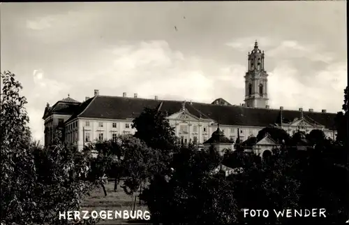 Foto Ak Herzogenburg in Niederösterreich, Stift Herzogenburg, Kirchturm