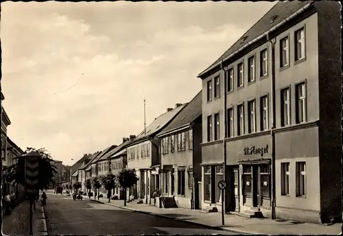 Ak Neustrelitz Mecklenburg Vorpommern, Zierker Straße