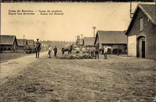 Ak Beverloo Beringen Flandern Limburg, Camp de Cavalerie, Kamp der Ruiterii