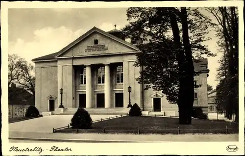 Ak Neustrelitz Mecklenburg Vorpommern, Theater, Außenansicht