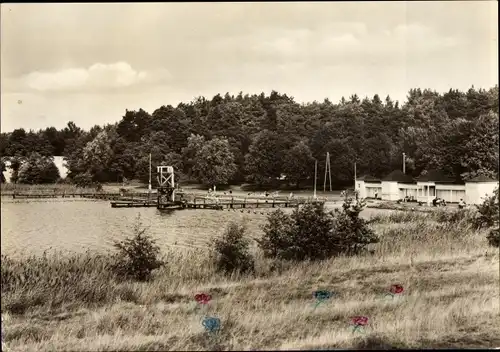 Ak Wesenberg Mecklenburg, Badeanstalt, Freibad