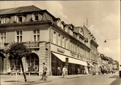 Ak Neustrelitz Mecklenburg Vorpommern, Wilhelm Pieck Straße