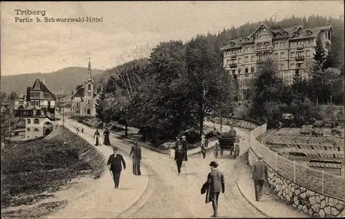 Ak Triberg im Schwarzwald, Hotel, Kirche, Straßenpartie