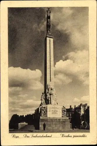 Ak Riga Lettland, Freiheitsdenkmal, Freiheitsboulevard 