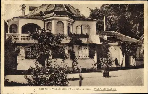 Ak Eckartswiller Eckartsweiler Elsass Bas Rhin, Villa Ste. Barbe, Anwohner auf dem Balkon