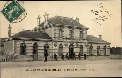 Ak La Pallice La Rochelle Charente Maritime, Le Bureau des Douanes, Zollamt