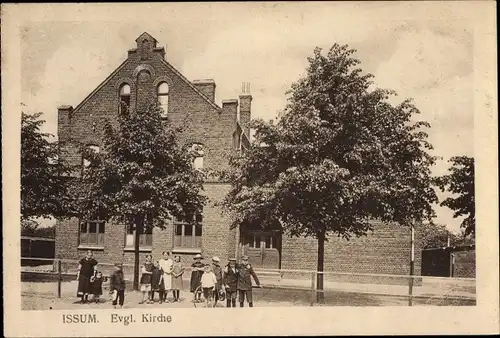 Ak Issum am Niederrhein, Evangelische Kirche, Kindergruppe, Reifen
