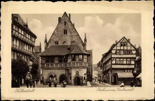 Präge Passepartout Ak Halberstadt in Sachsen Anhalt, Rathaus am Fischmarkt, Fachwerkhäuser