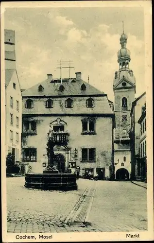 Ak Cochem im Landkreis Cochem Zell Rheinland Pfalz, Markt, Brunnen, Kirche