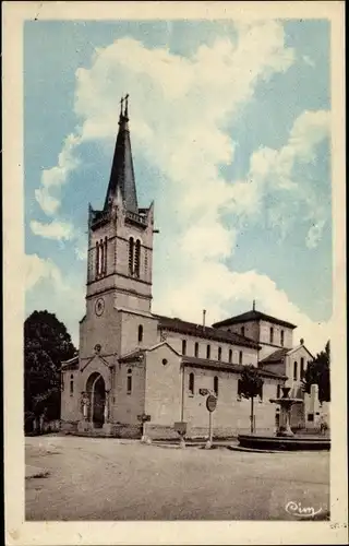 Ak Aoste Isere, L'Eglise, Kirche von der Straße gesehen, Brunnen