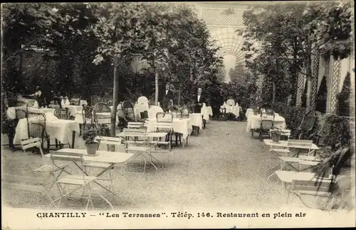 Ak Chantilly Oise, Les Terrasses, Restaurant, Kellner