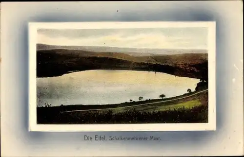 Ak Daun in der Eifel Rheinland Pfalz, Schalkenmehrener Maar, Landschaftsmotiv