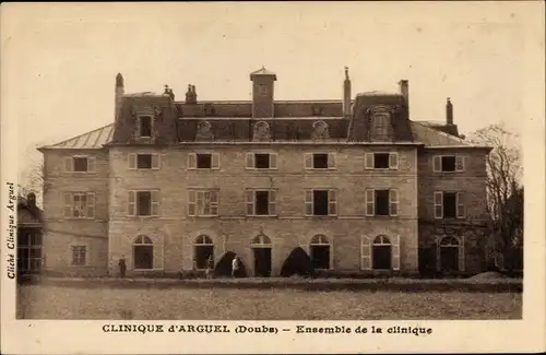Ak Arguel Doubs, Clinique d'Arguek, Ensemble de la clinique