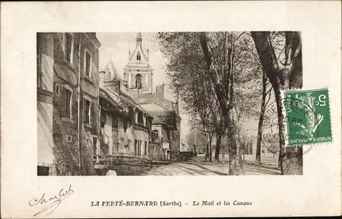 Ak La Ferté Bernard Sarthe, Le Mail et les Canaux, Straße, Gebäude, Kirchturm