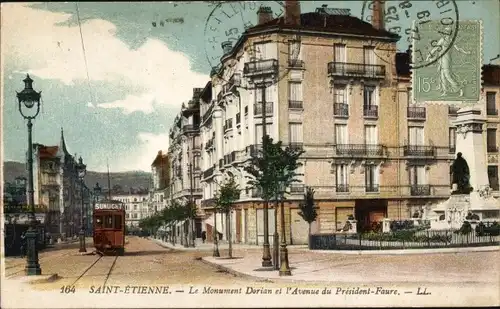 Ak Saint Étienne Loire, Le Monument Dorian et l'Avenue du President Faure, Straßenbahn, Denkmal