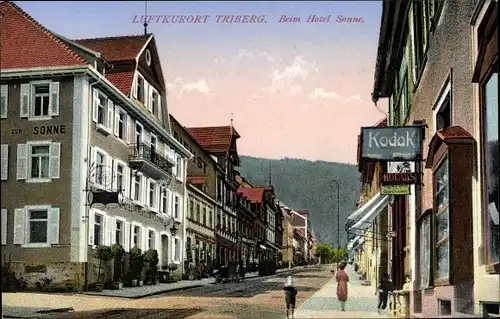 Ak Triberg im Schwarzwald, Beim Hotel Sonne, Kodak