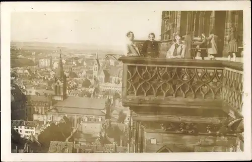 Foto Ak Strasbourg Straßburg Elsass Bas Rhin, Turm der Kathedrale, Tante Martha und Onkel Willy 1941