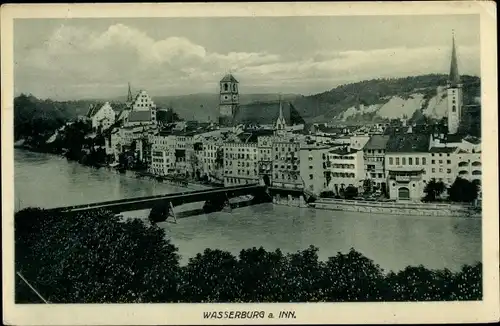 Ak Wasserburg am Inn in Oberbayern, Brücke, Häuser am Flussufer, Kirchturm