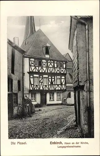 Ak Enkirch an der Mosel, Haus an der Kirche, Langegrabenstraße