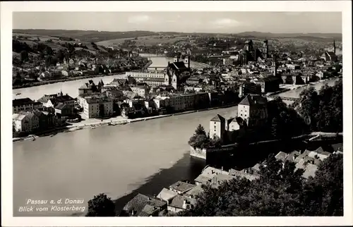 Ak Passau in Niederbayern, Totalansicht vom Ort, Blick vom Klosterberg