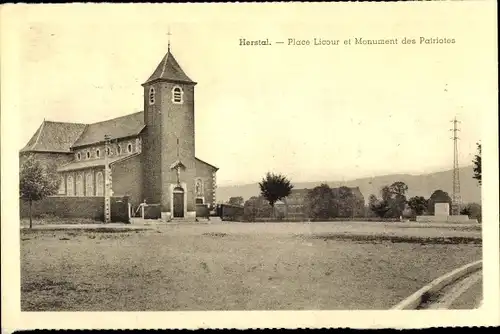 Ak Herstal Wallonien Lüttich, Place Licour et Monument des Patriotes