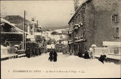 Ak Gérardmer Lothringen Vosges, La Rue de la Gare sous la Neige, Winter