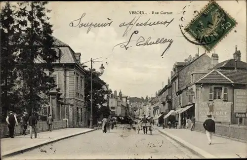 Ak Vesoul Haute Saône, Rue Carnot, Straßenpartie