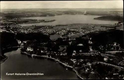 Ak Malente Gremsmühlen in Ostholstein, Panorama vom Ort, Dieksee, Fliegeraufnahme